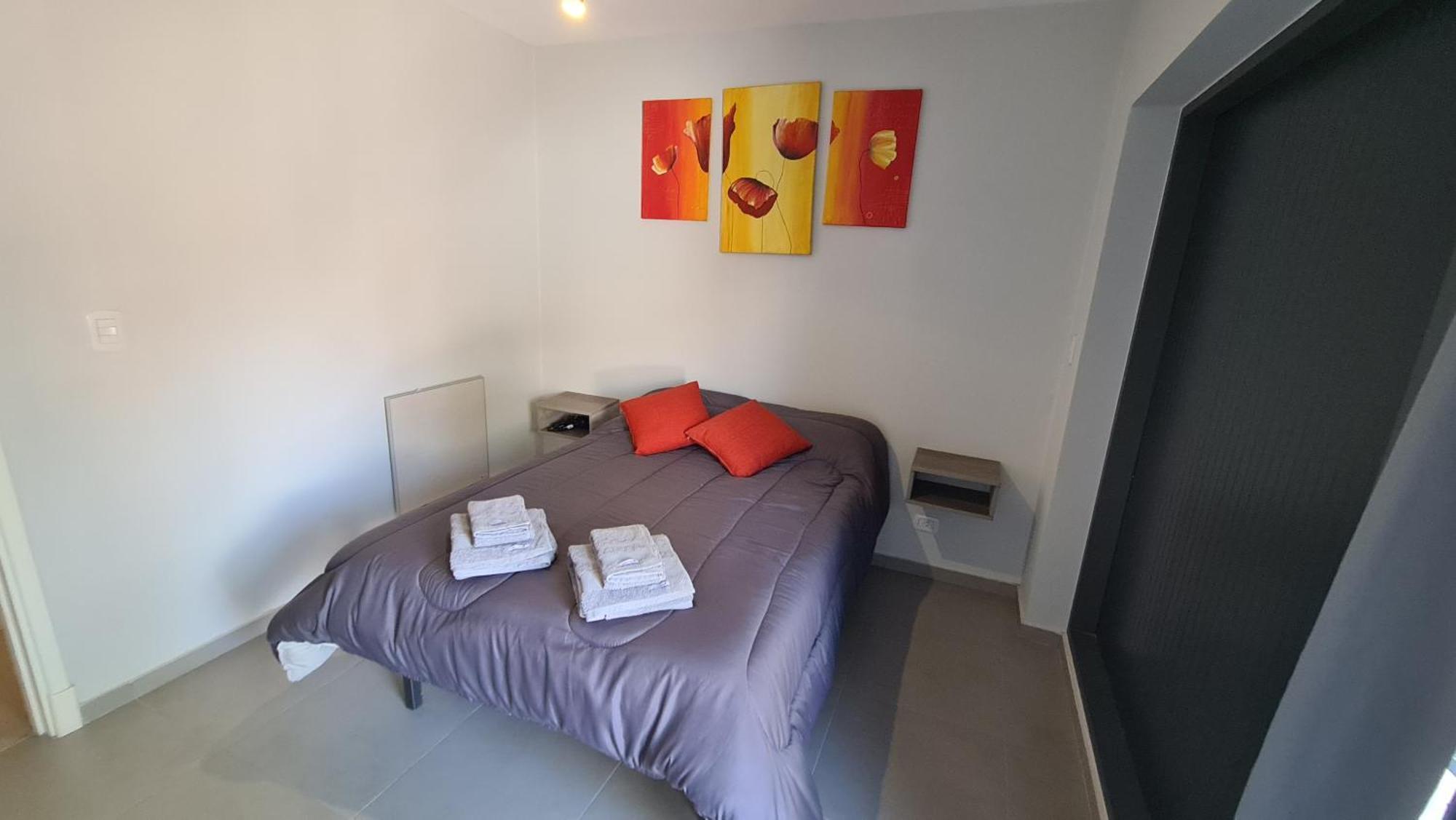 Apartment Malbec Depto - Complejo Privado - Ruta Del Vino - Turismo De Negocio - A 5Min Estadio Arena Maipu, 200 Mt Il Mercato - 3 O 4 Personas