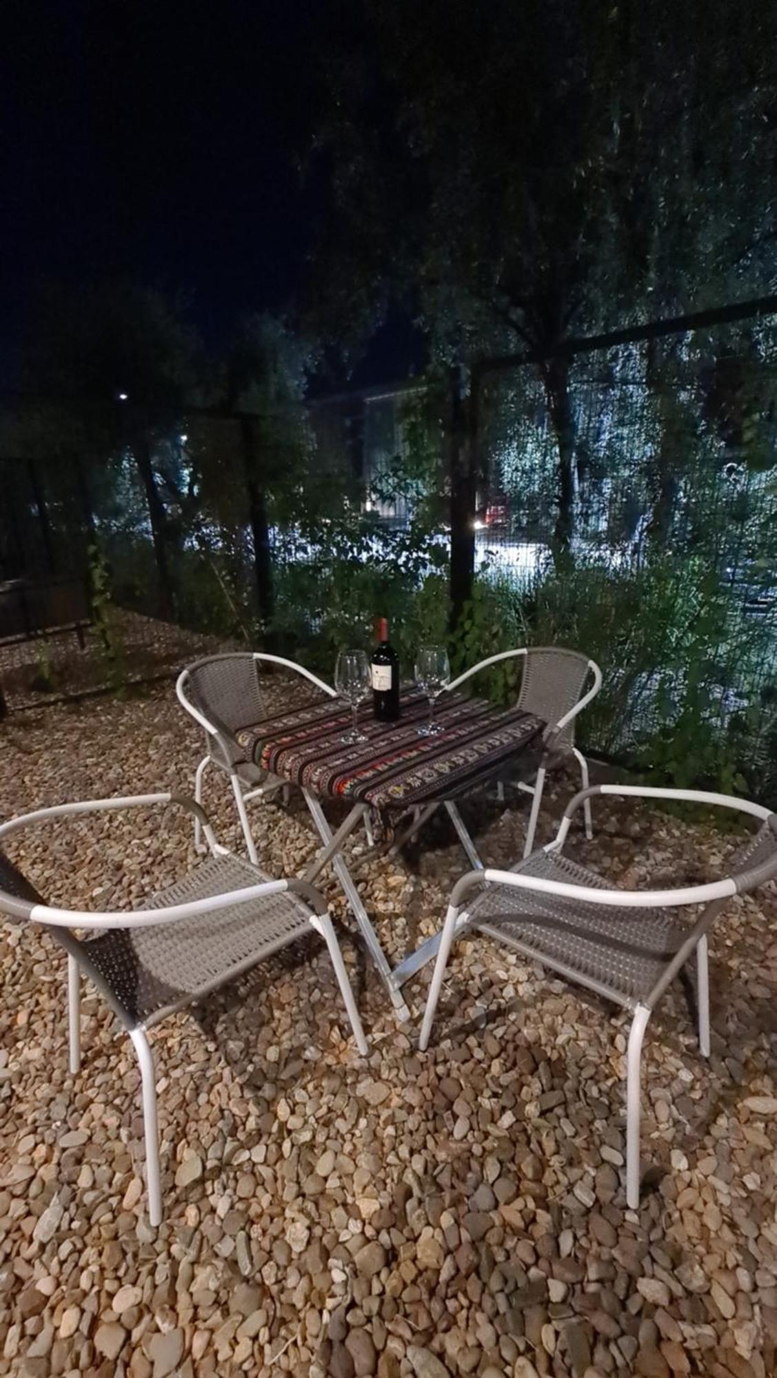 Malbec Depto - Complejo Privado - Ruta Del Vino - Turismo De Negocio - A 5Min Estadio Arena Maipu, 200 Mt Il Mercato - 3 O 4 Personas *